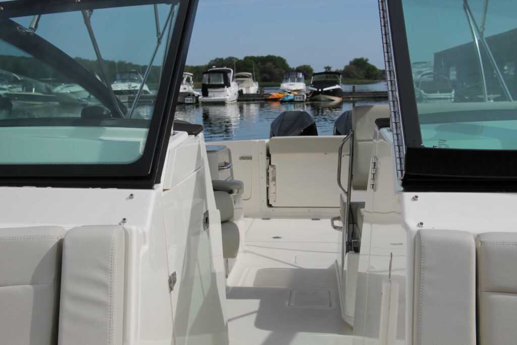 2020 Boston Whaler 280 Vantage