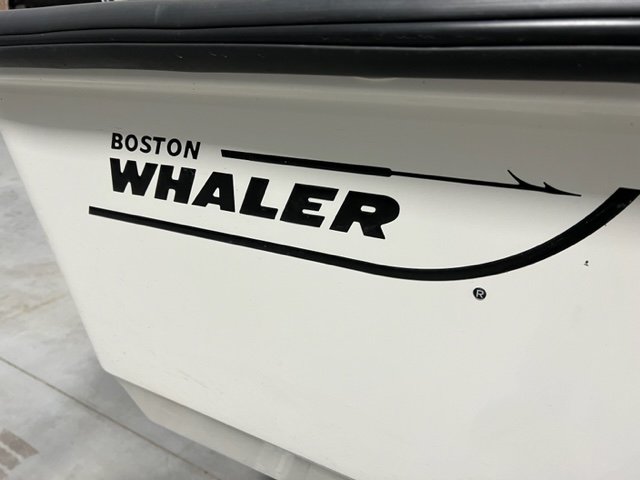 2019 Boston Whaler 170 Montauk (22 Mobile)
