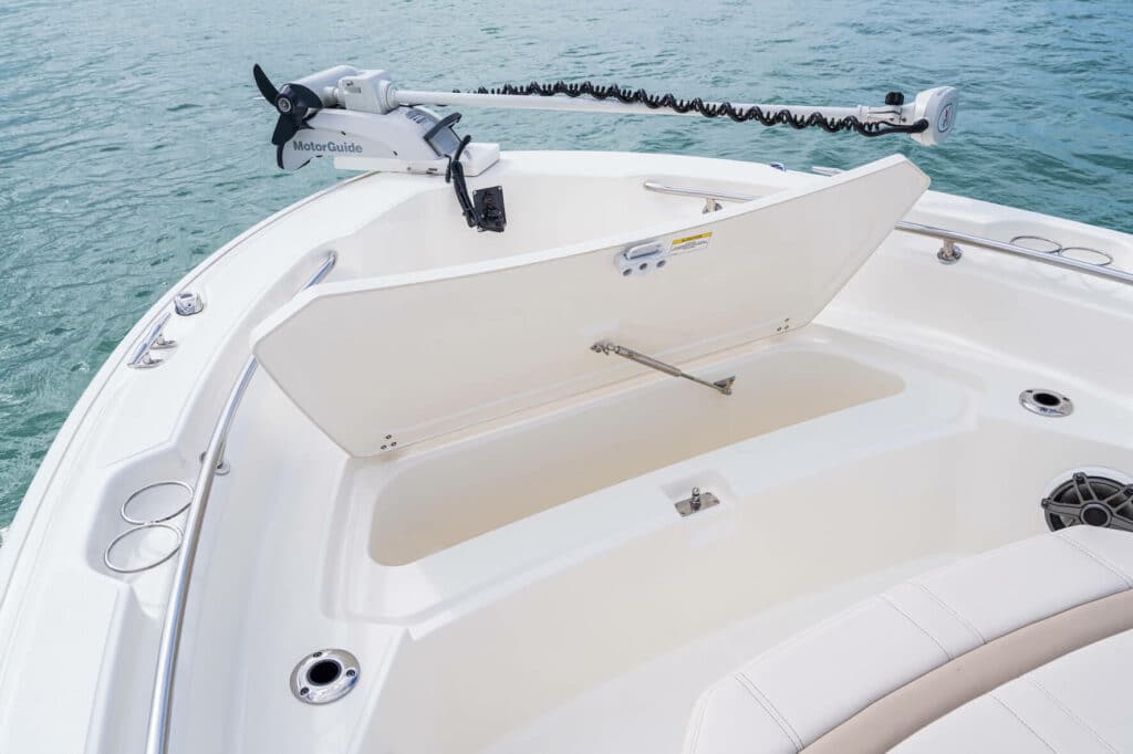 2024 Boston Whaler 220 Dauntless