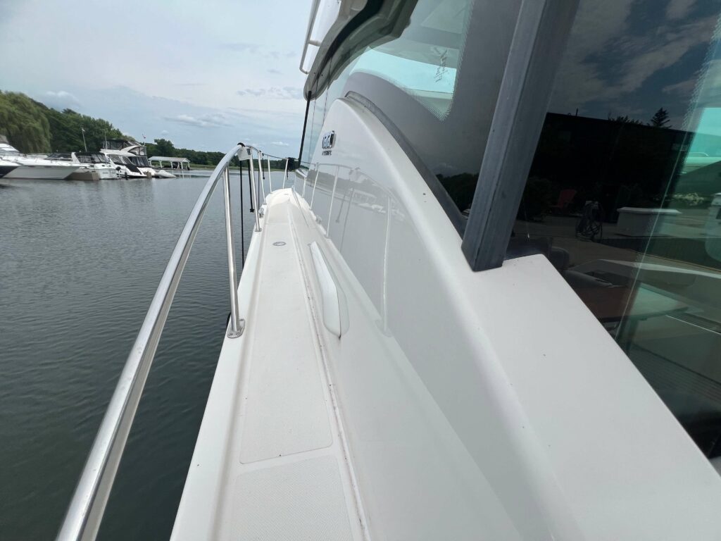 2017 Tiara Yachts C39 Coupe