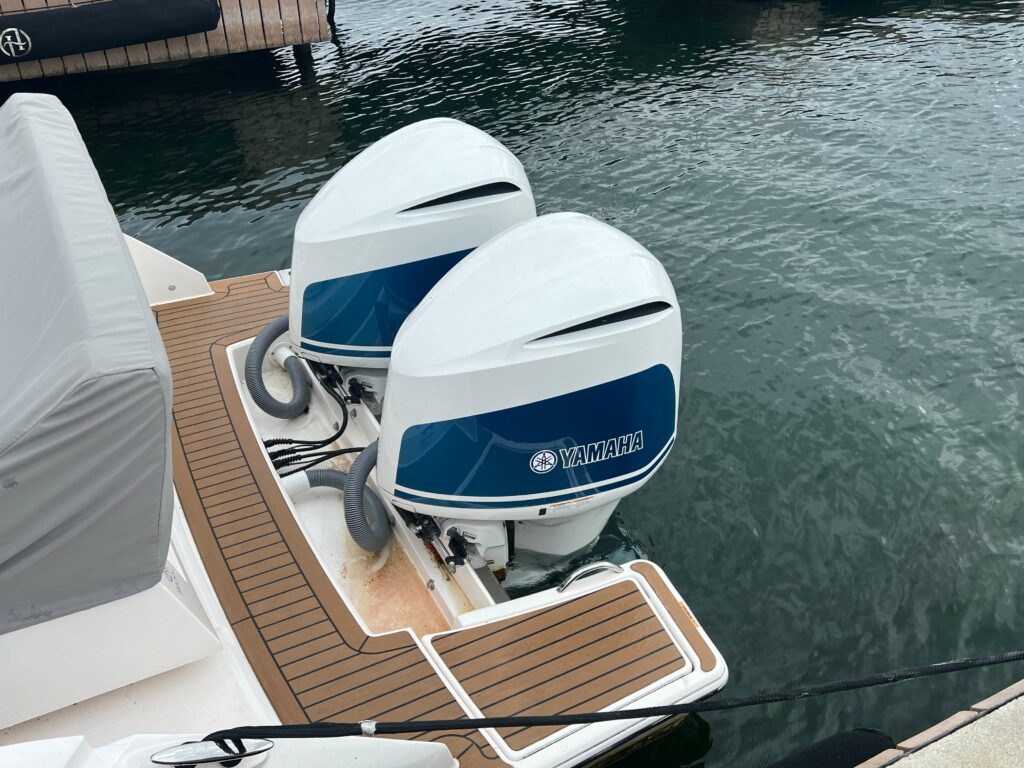 2019 Tiara Yachts 34 LS