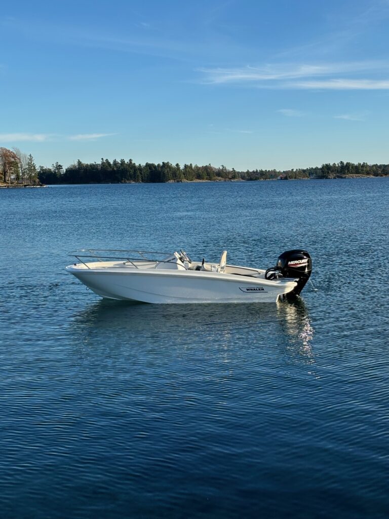 2025 Boston Whaler 130 Super Sport