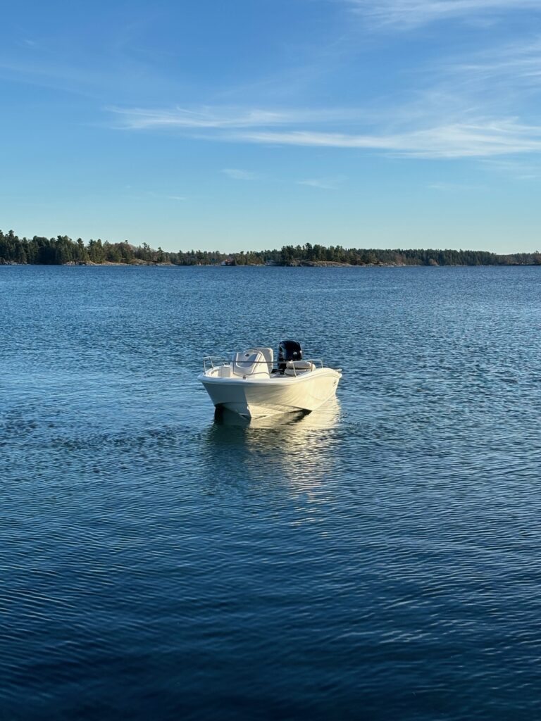 2025 Boston Whaler 130 Super Sport